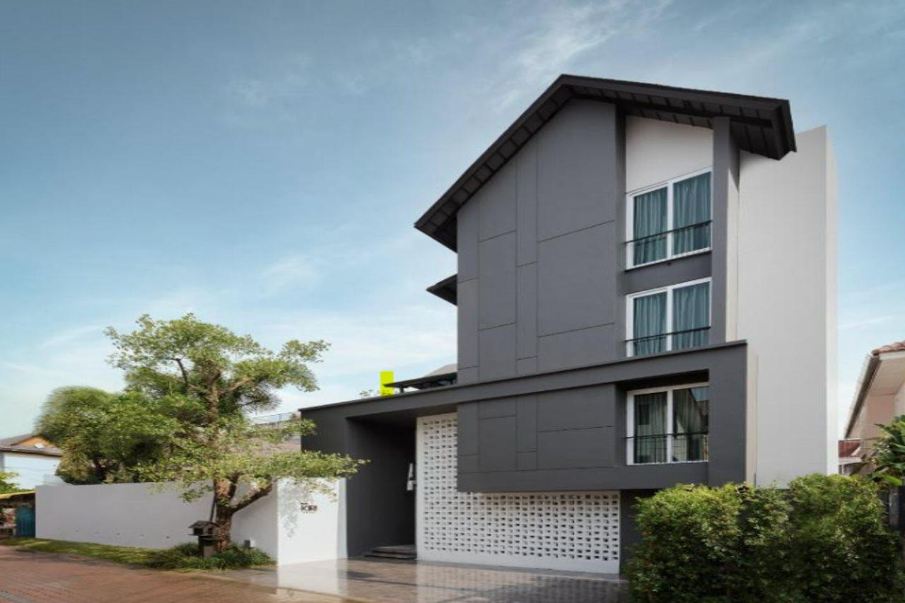 KIRI HOTEL Chiang Mai Bagian luar foto